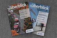 Der #überblick ist ein Wendeheft. Es sind beide Titelbilder zu sehen.