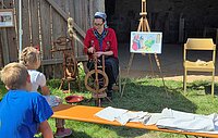 Von Dornröschen bis Rumpelstilzchen, in vielen Märchen spielt ein Spinnrad eine zentrale  Rolle