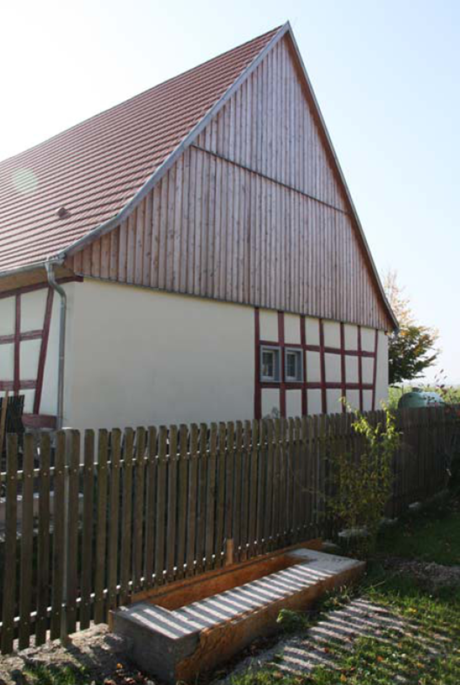 Dorfscheune - Außenansicht nord nachher