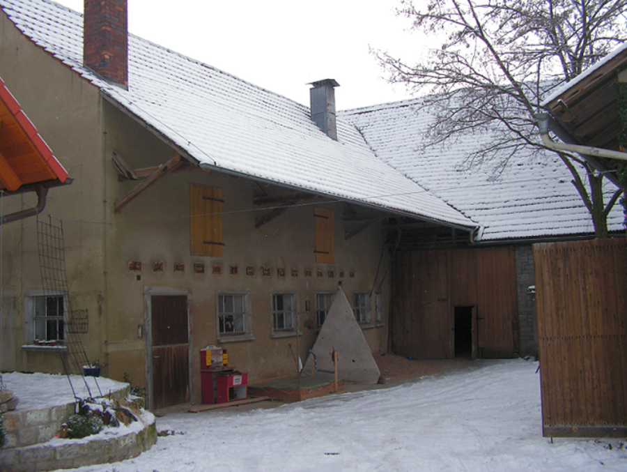 Hofstelle Scheune - Außenansicht vorher