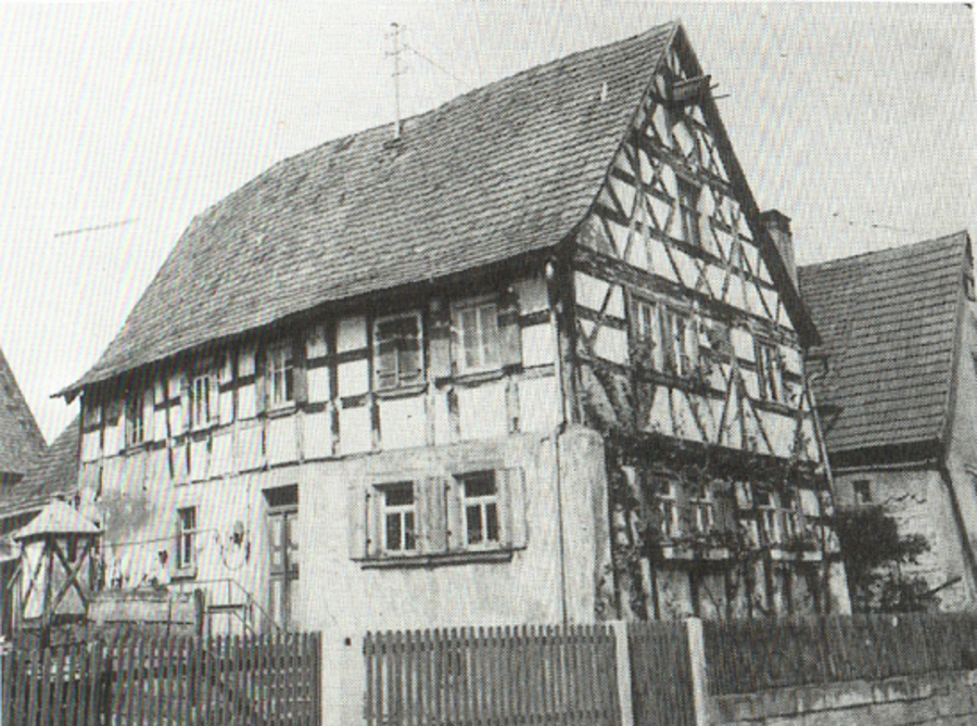 Wohnstallhaus - Außenansicht vorher