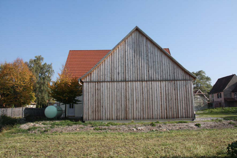 Dorfscheune - Außenansicht west nachher