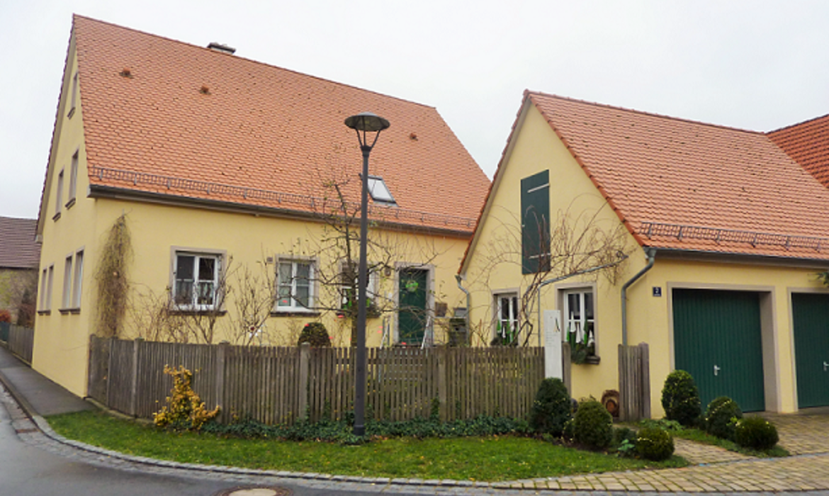 Wohnhaus Baulücke - Außenansicht nachher