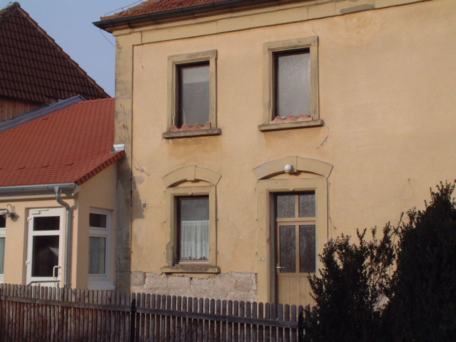 Dorfgemeinschaftshaus - Außenansicht vorher