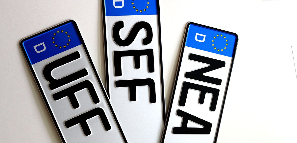 Kfz-Kennzeichen mit den Altlandkreisen Uff, Sef, NEA