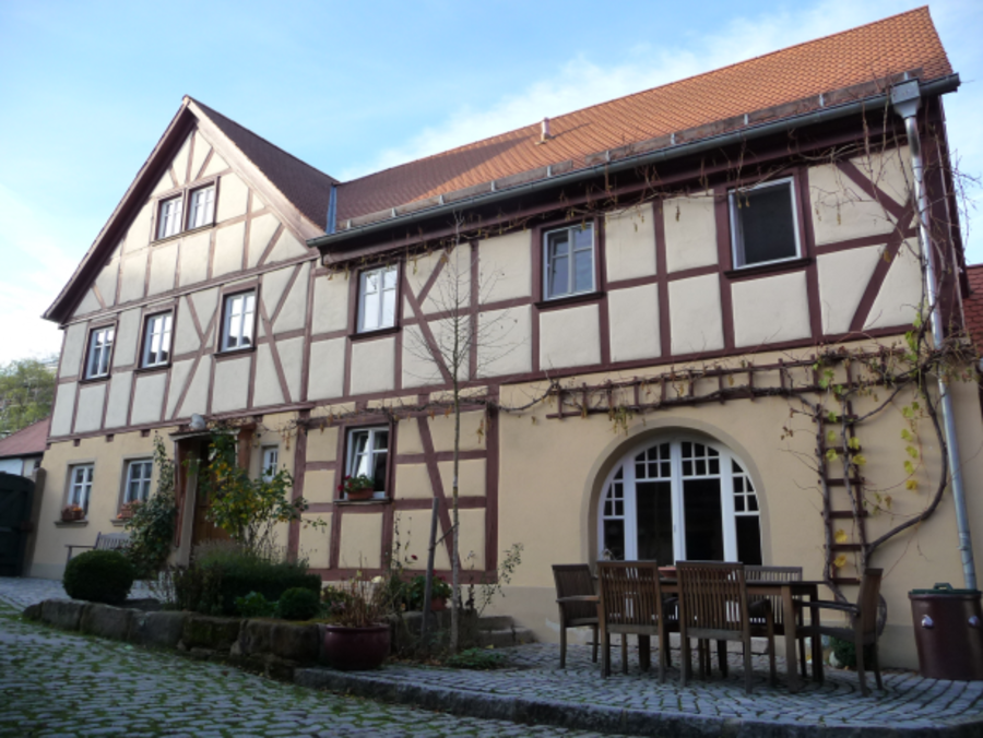 Dreiseithof Hof - Außenansicht nachher