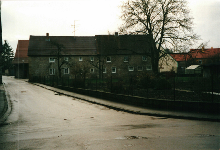 Wohnhaus Baulücke - Außenansicht vorher
