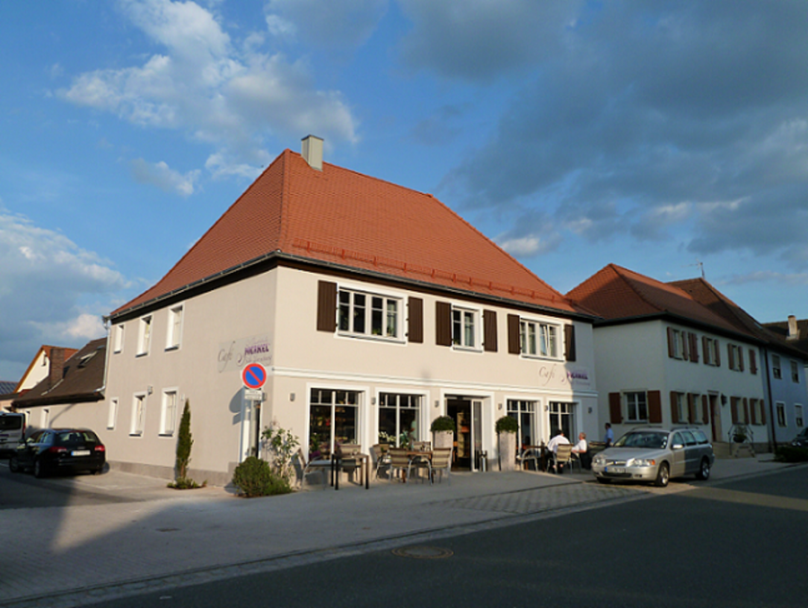 Bäckerei - Außenansicht nachher