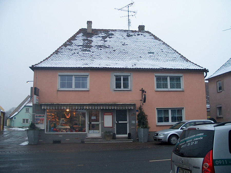 Bäckerei - Außenansicht vorher