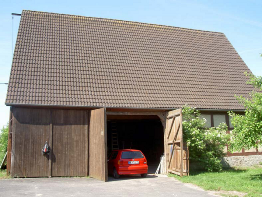 Dorfscheune - Außenansicht ost vorher