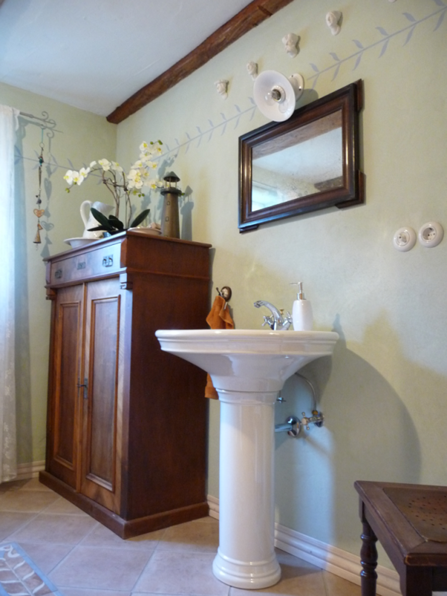 Dreiseithof - Innenansicht Badezimmer nachher