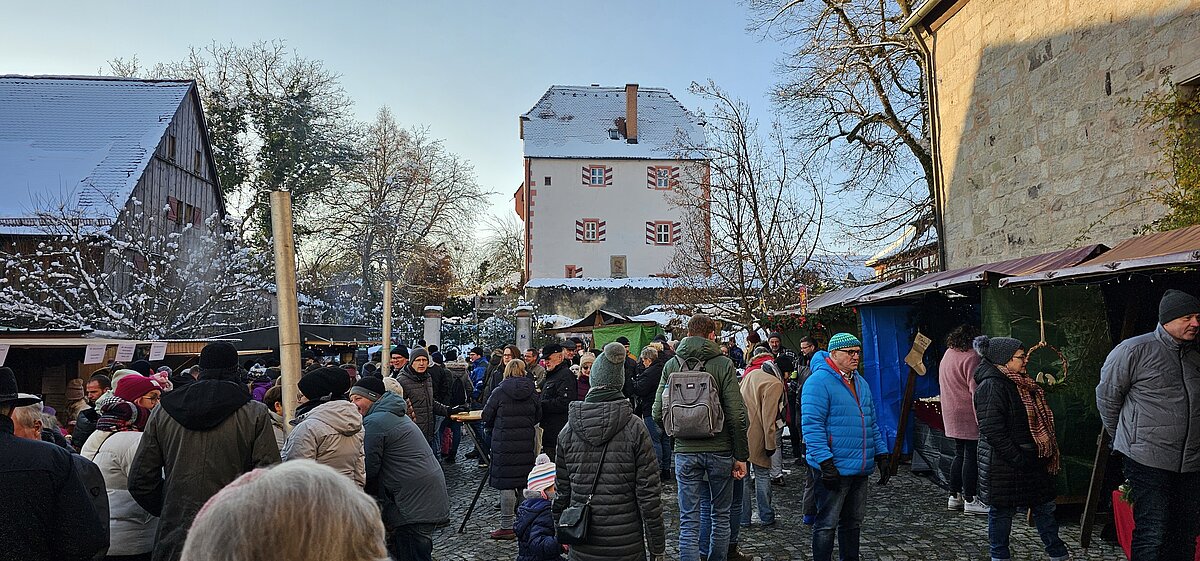 ©Beate Kaiser Adventsmarkt Münchsteinach