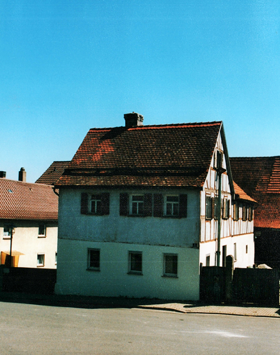 Dreiseithof - Außenansicht vorher